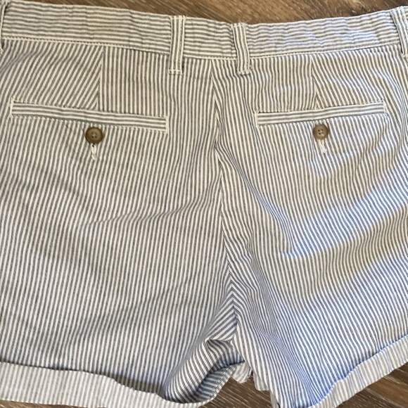 Gap 4” shorts, blue white stripe size 10 - Picture 6 of 9